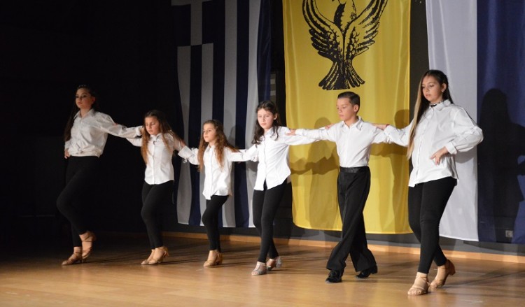 Понтийские греки Коринфа проводили 2016-й Перекрестый год Греции и России (фото, видео)