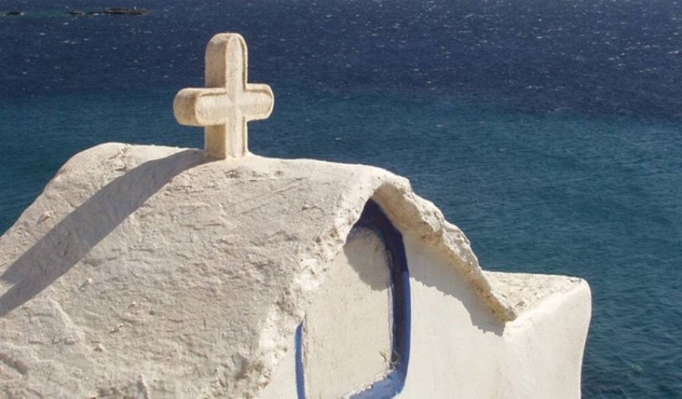 Ψηφίζεται η αναστολή του ΦΠΑ στα νησιά