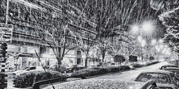 Στα λευκά η Ελλάδα – Το έστρωσε σε περιοχές της Αθήνας