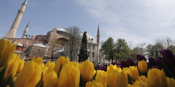 Γονάτισε η τουριστική βιομηχανία της Τουρκίας