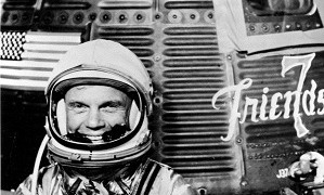 Πέθανε ο θρύλος του διαστήματος Τζον Γκλεν