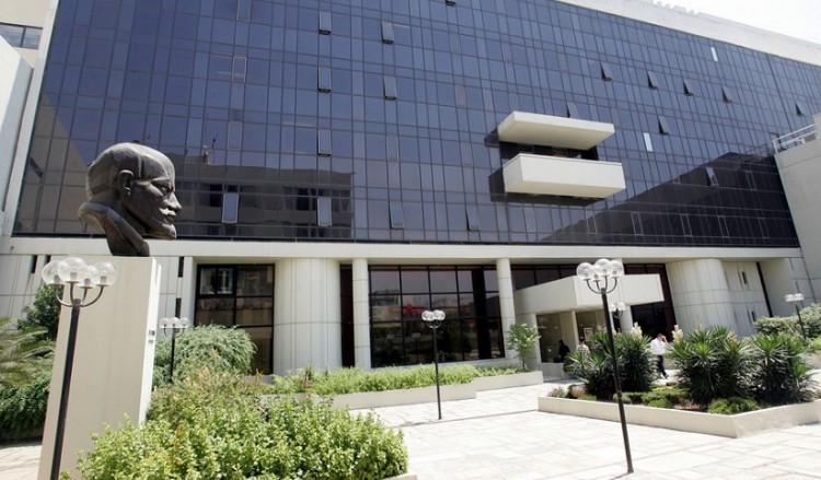 Το ΚΚΕ καταγγέλλει συνακροάσεις συνομιλιών κομμάτων