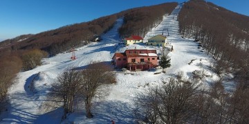 Βόλος: Έντονη χιονόπτωση στα ορεινά της Μαγνησίας