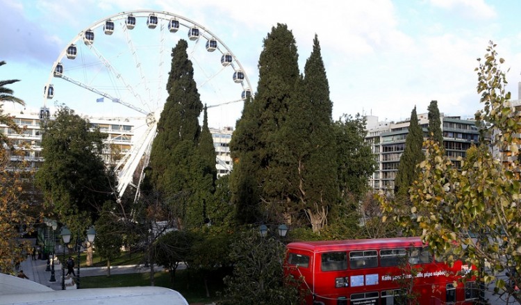 Παρατράγουδα με την αποσυναρμολόγηση της ρόδας στο Σύνταγμα