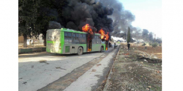 Επίθεση σε λεωφορεία που θα απομάκρυναν αμάχους από χωριά της Συρίας