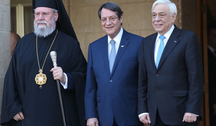 Λύση χωρίς εγγυήσεις και στρατεύματα κατοχής ζήτησαν Αναστασιάδης και Παυλόπουλος