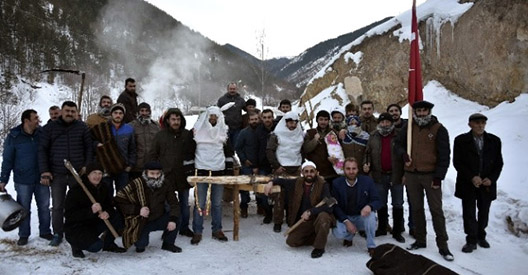 Γιόρτασαν τα Καλαντάρια και στην Αργυρούπολη του Πόντου