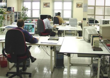 Αιτήσεις για το πρόγραμμα των 100.000 νέων επιδοτούμενων θέσεων εργασίας