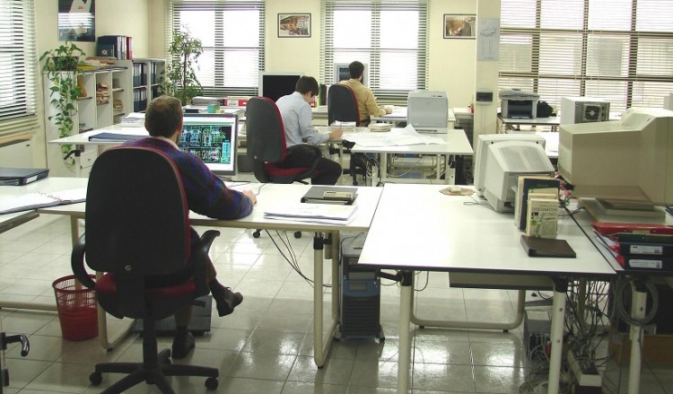 Αιτήσεις για το πρόγραμμα των 100.000 νέων επιδοτούμενων θέσεων εργασίας