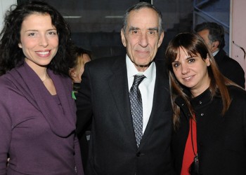 Αρναούτογλου, Αντωνίου και Τζωρτζάτος αναστατώνουν ένα ολόκληρο εμπορικό κέντρο για καλό σκοπό