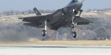 «Η Άγκυρα δεν έχει εγκαταλείψει την προσπάθεια για τα F-35» 2