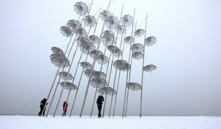Ο Βίκτωρ φέρνει ισχυρό κύμα κακοκαιρίας με βροχές και χιόνια την Τετάρτη