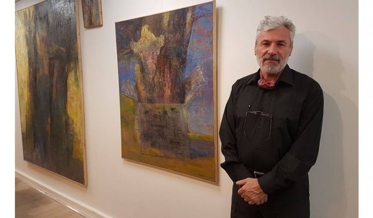 Ираклий Пархаридис: деревья в Панагия Сумела – тема выставки известного художника (видео)