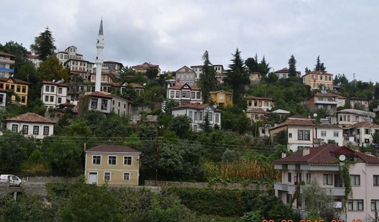 «Ταξιδεύουμε» στα Πλάτανα Τραπεζούντας