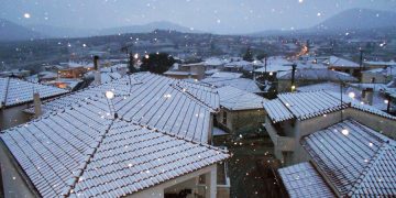 Με χιόνια και δριμύ ψύχος τα Θεοφάνια