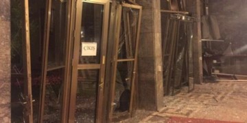 Η Liberation απαντά στην ευχετήρια κάρτα του Ερντογάν