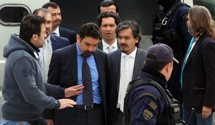 Δεύτερο αίτημα έκδοσης για τους 8 από την Τουρκία