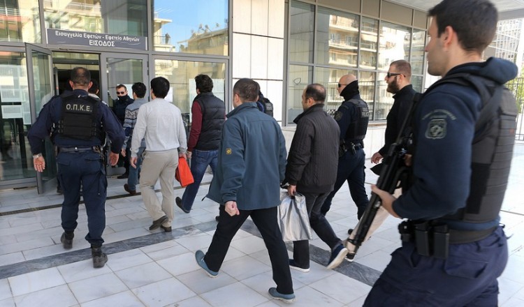 Νέο αίτημα από τους Τούρκους για την έκδοση των οκτώ στρατιωτικών