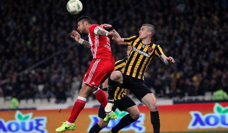 Super League: Επικράτησε η ΑΕΚ του Ολυμπιακού με 1-0