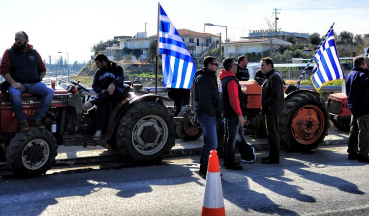 Κλιμάκωση κινητοποιήσεων υπόσχονται αγρότες και κτηνοτρόφοι