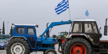Τρακτέρ στο κέντρο της Θεσσαλονίκης θέλουν να κατεβάσουν οι αγρότες