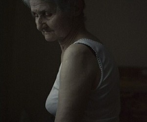 Η γιαγιά από την Κρύα Βρύση Πέλλας που μπήκε στην ιταλική Vogue