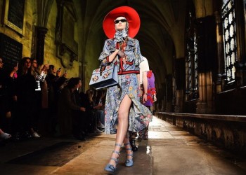 Ο οίκος Gucci θέλει να κάνει επίδειξη μόδας στην Ακρόπολη!