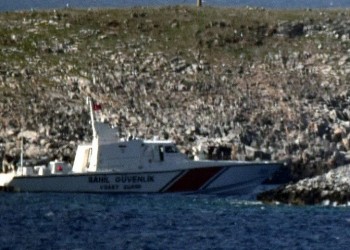 Στα δύο μέτρα από την ακτή των Ιμίων έφτασαν οι Τούρκοι