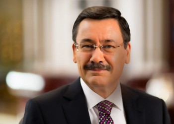 Ο δήμαρχος Άγκυρας βλέπει ξένες δυνάμεις πίσω από τους σεισμούς στην Τουρκία!