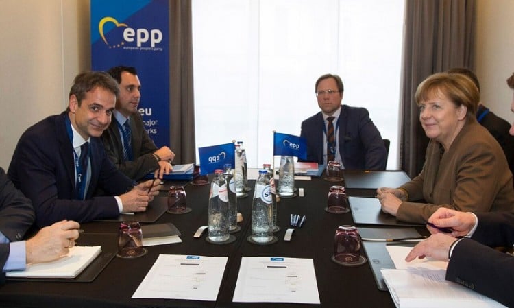 Συνάντηση Μητσοτάκη-Μέρκελ στο Βερολίνο