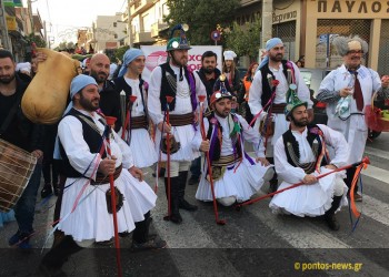 Οι Μωμόγεροι στις αποκριάτικες εκδηλώσεις του Δήμου Ελευσίνας (φωτο, βίντεο)