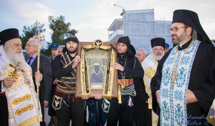 Συναντήθηκαν οι δύο ξεριζωμένες Παναγίες, Σουμελά και Οδηγήτρια στην Ορεστιάδα (φωτο)