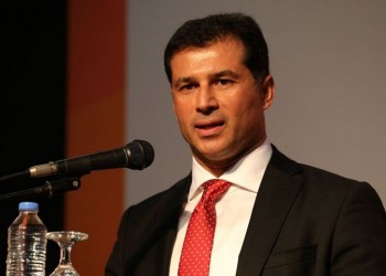 Ο ψευδοπρωθυπουργός των Κατεχομένων απειλεί την Ελλάδα