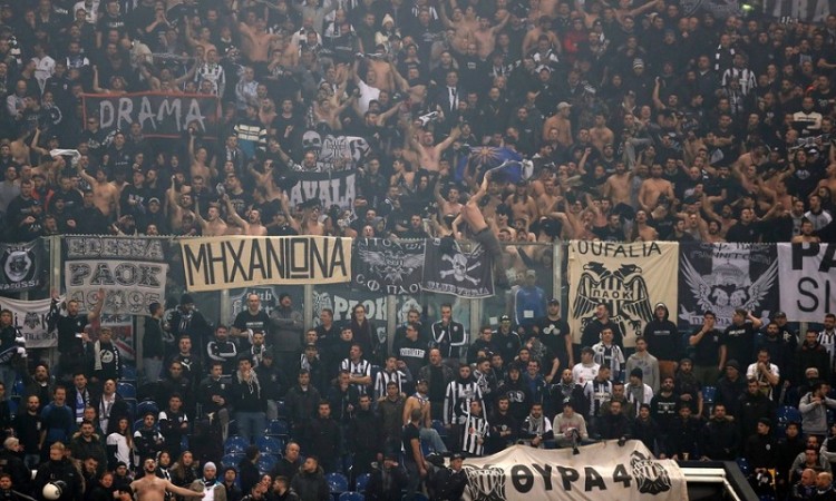Συλλήψεις Ελλήνων πριν από τον αγώνα Σάλκε-ΠΑΟΚ