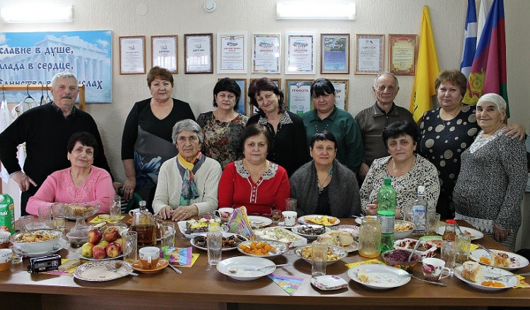 Понтийские посиделки – Παρακάθ' организовали греки Крымска на Кубани (видео, фото)