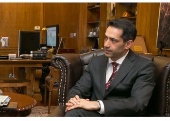 Αρμένιοι διέκοψαν την παρουσίαση βιβλίου του πρέσβη του Αζερμπαϊτζάν στη Θεσσαλονίκη (βίντεο)