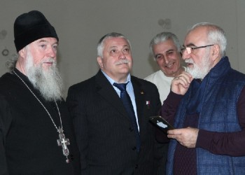 Ο Θεόδωρος Γιουρτσίχιν πάει με τη σημαία του ΠΑΟΚ στο διάστημα