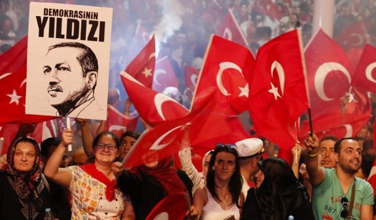 Τρεις παράγοντες που θα επηρεάσουν το αποτέλεσμα του τουρκικού δημοψηφίσματος