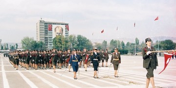 Άρση απαγόρευσης της ισλαμικής μαντίλας στον τουρκικό στρατό