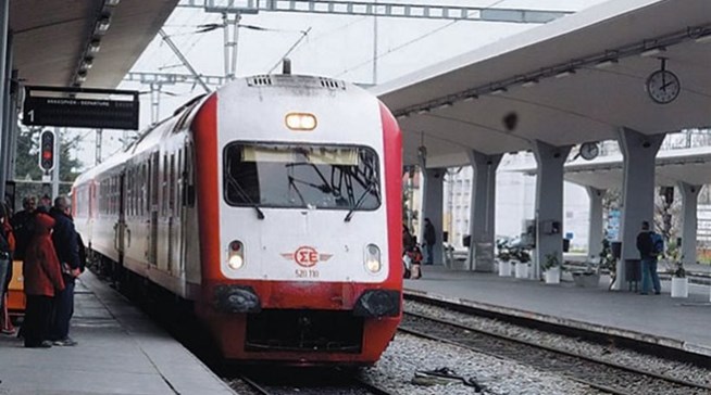 Εκτροχιασμός μηχανής τρένου στη γραμμή Αθήνα-Θεσσαλονίκη
