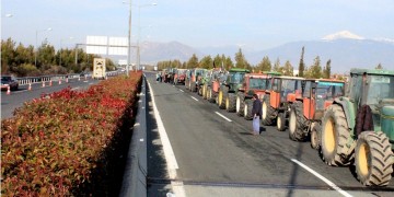 Συνάντηση με Δραγασάκη και με συναρμόδια υπουργεία ζητούν οι αγρότες
