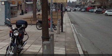 Πανικός από ξεχασμένη βαλίτσα στο κέντρο της Θεσσαλονίκης (φωτο)