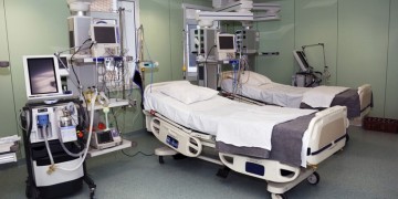 Ρουμανία: Ασθενής έπιασε φωτιά στo χειρουργείο