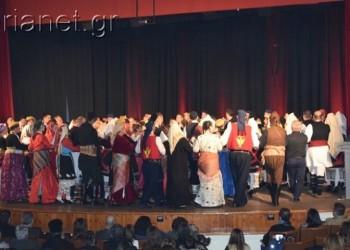 Χέρι με χέρι τα πολιτιστικά σωματεία της Νάουσας για τη βιβλιοθήκη της Αργυρούπολης (βίντεο)