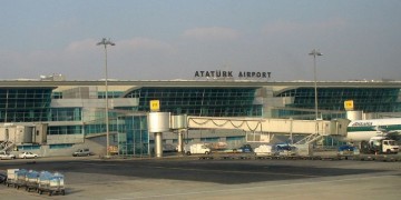 Είσοδο Ρώσων πολιτών στην Τουρκία χωρίς διαβατήριο συζητούν Άγκυρα και Μόσχα