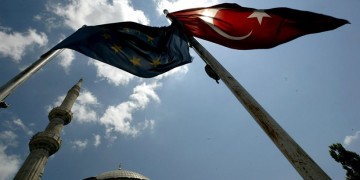 Τουρκική θηλιά στο κυπριακό βέτο μέσω ΕΕ