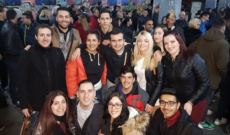 Σέρρα στον σιδηροδρομικό σταθμό Θεσσαλονίκης, και… καλή θητεία (βίντεο)