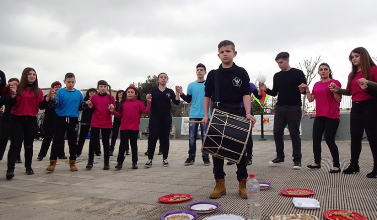 Ποντιακοί ρυθμοί στα Κούλουμα της Αγίας Βαρβάρας (φωτο)