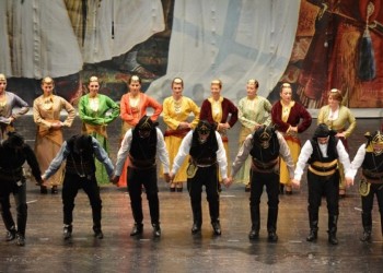 Χόρεψαν για το 1821 στο 20ό Φεστιβάλ Φολκλορικών Συγκροτημάτων Κέρκυρας