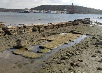 Στο φως σημαντικά αρχαιολογικά ευρήματα στον όρμο Αμπελακίου (φωτο)